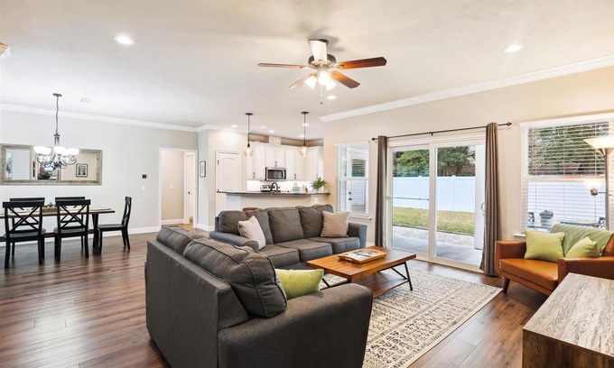 Hazel Heights House | Craftsman Grove - A Tranquil Retreat in GNV, spacious primary bedroom, sleeps 7