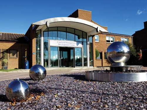Cranfield Hotel | Cranfield Management Development Centre