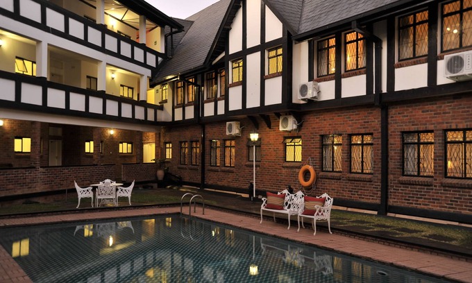 Bulawayo Hotel | Cresta Churchill