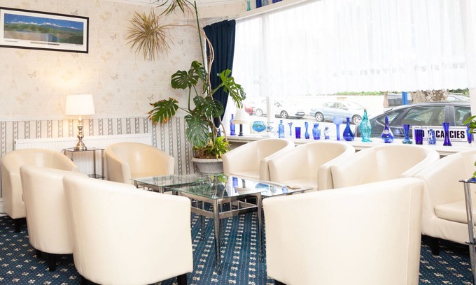 Torquay City Centre House | Crimdon Dene
