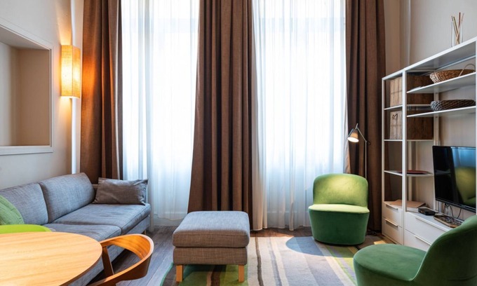 Milan Centre Apartment | Crocetta Aida one bedroom 1° floor - Mirable PM