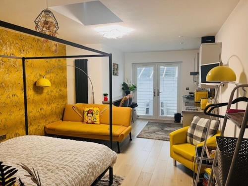 Barton-on-Sea Apartment | Crow Nest