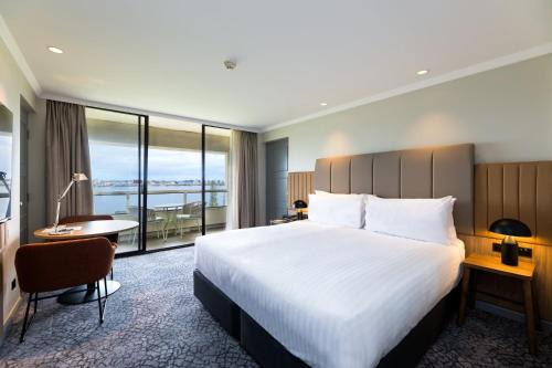 East Perth Hotel | Crowne Plaza Perth by IHG