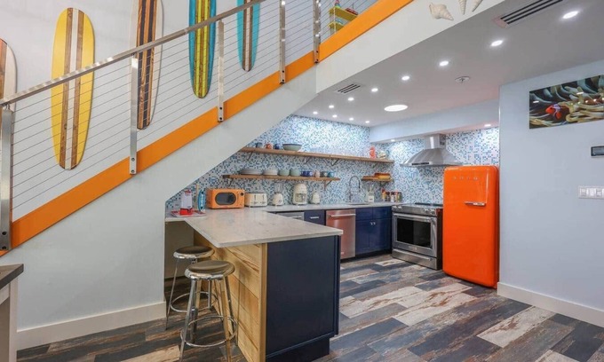 Crystal Beach Condo | Crystal Sands 3116A - Updated! Beachfront! Pool! Free Beach Service!