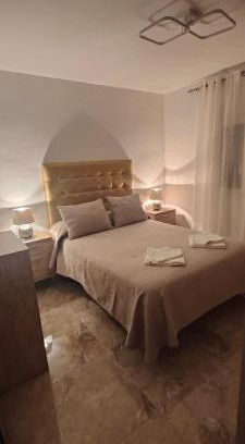 Andujar Apartment | Cuadro de la Virgen - Vivienda Turistica