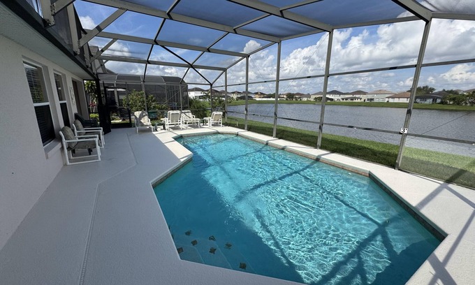 Kissimmee House | Cullen Villa with Games Room & Pool