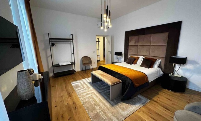 Rione V Ponte Apartment | Curato Collection Suite