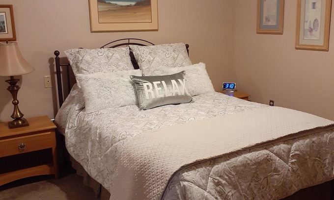 Apache Junction House | CURRENTLY AVAILABLE FOR NOVEMBER/DECEMBER 2025 Clean, quiet home Apache Junction