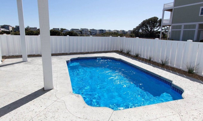 Sunset Beach House | Custom 3BR 3BA with Private Pool & Elevator - new in 2022