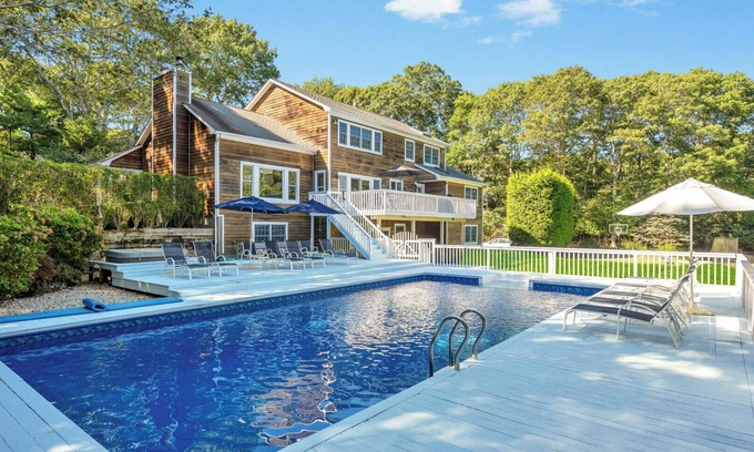 Southampton House | Custom built, in an extremely convenient location, very close to the.