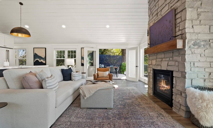Village of Pewaukee House | Custom Home with Lake Views + Cozy Fireplace