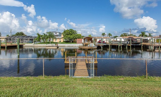 Sea Ranch On The Gulf House | Cute & Comfy 2 BR- Waterfront Home!