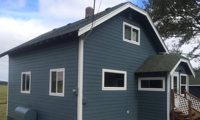 Astoria House | Cute Country Home in Astoria Oregon