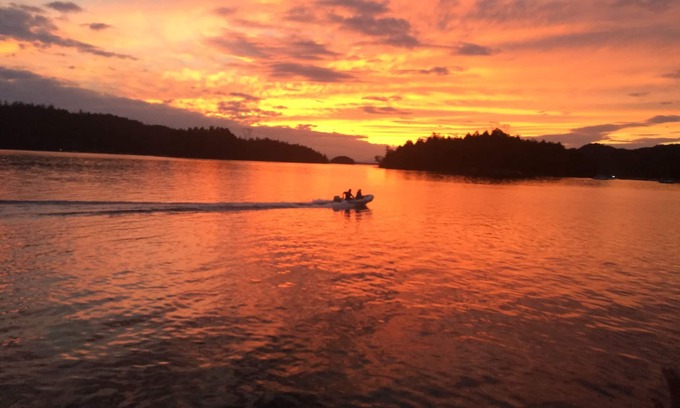 Regional District of Nanaimo Cottage | Cute Cozy Cottage by the Sea in sunny Parksville