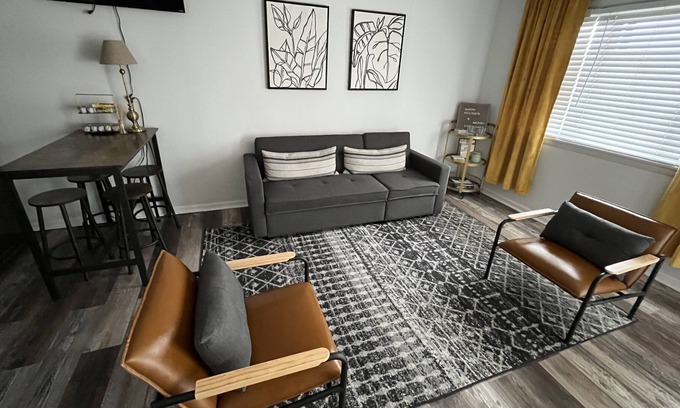 Melrose Apartment | Cute Nashville apartment close to downtown!