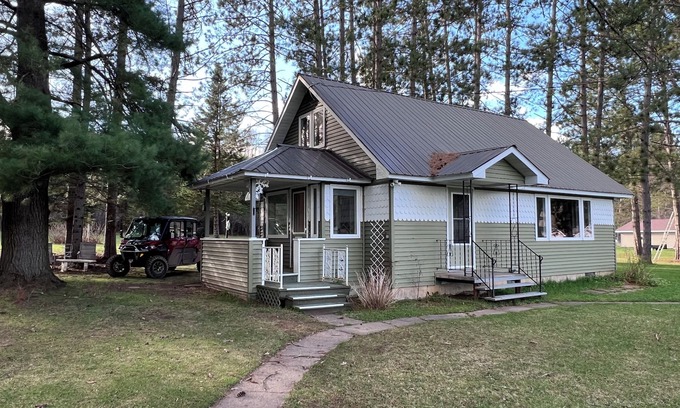 Stambaugh House | Cute, quiet place in the north woods