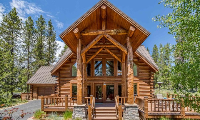 Sunriver House | Cypress Cabin Retreat - Meredith Lodging