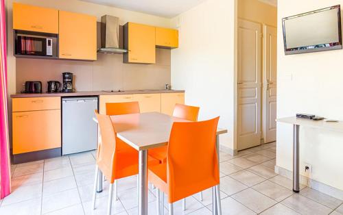 Chaveignes Apartment | Détendez-vous à Richelieu