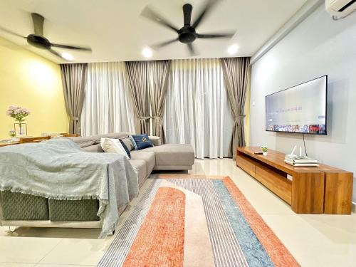 Taman Mount Austin Apartment | D'Chill Suite【Austin Regency】Netflix