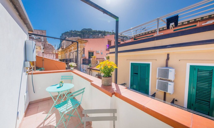 Old Town Bed & Breakfast | Dafni e Naide