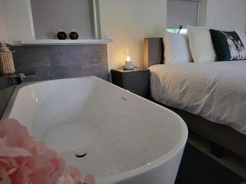 Stieltjeskanaal Bed & Breakfast | Dalerheugte Wellness B&B
