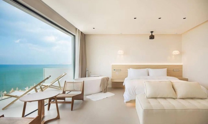 Manjiang Hotel | Dali Qiyu Half Hill Seaview Villa Erhai