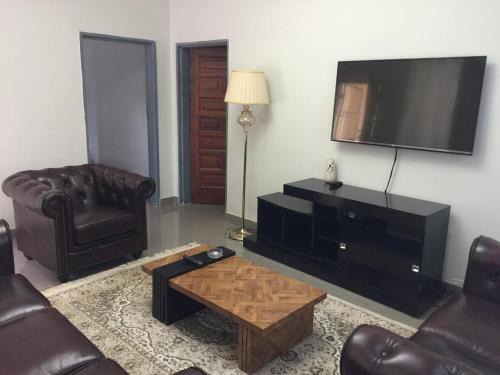 Lusaka Province Hotel | Dalinga farm Guest house