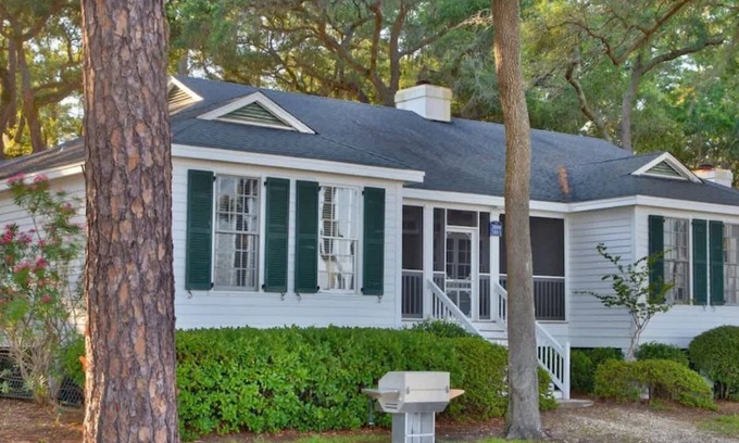 Melrose on the Beach House | Daufuskie Sunrise Cottage with Ocean View