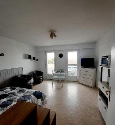 Dax Apartment | Dax à pied! T1 2 étoiles centre ville balcon