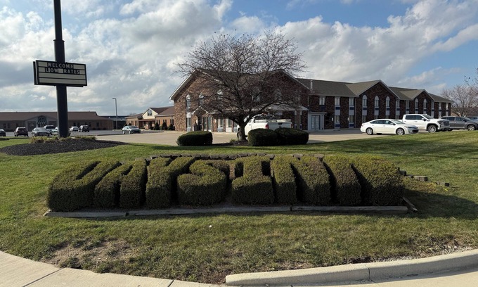 Muncie Hotel | Days Inn by Wyndham Muncie -Ball State University