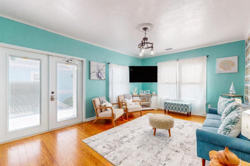 East Daytona House | Daytona Beach Retreat