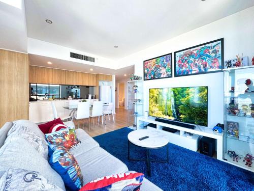 Adelaide Central Business District Apartment | DC vs Marvel Theme ft Arcade Machine Pool Gym Sauna BBQ