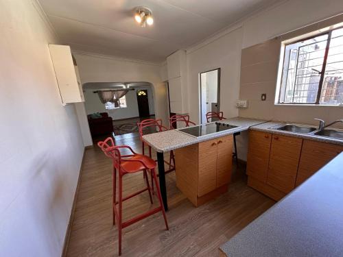 Greater Johannesburg Metropolitan Area House | De Hill Leisure Guest House