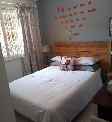 Cape Winelands Apartment | De Hollandsche Molen