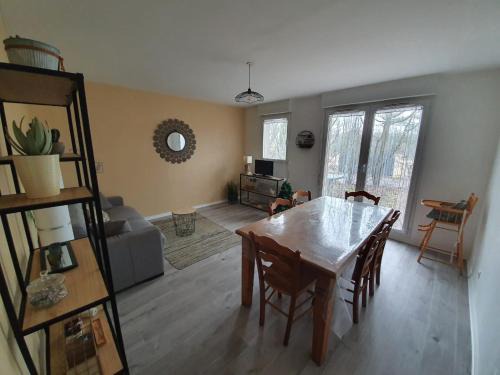 Equemauville Apartment | De la détente dans ce coin de campagne.