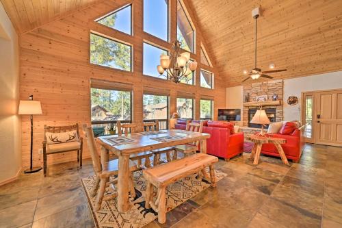 Torreon House | Deck, BBQ and Fireplace Family Cabin in Show Low!