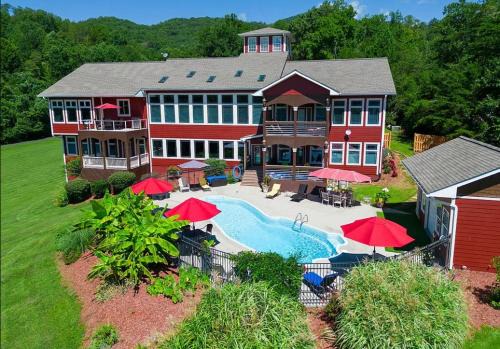 Bryson City House | Deep Creek Manor