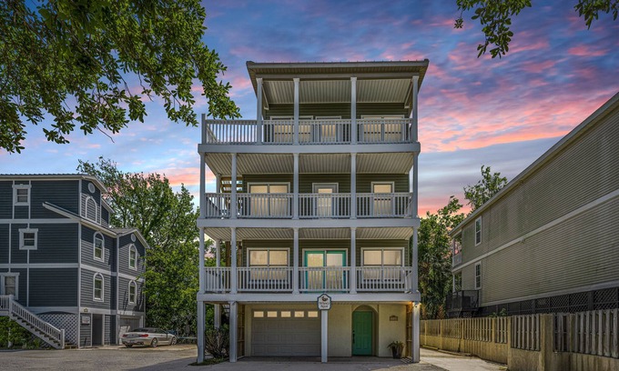 Edisto Island House | DEEP WATER Newly Renovated Waterfront Home-Wren's Nest