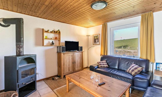 Kaiserin-Auguste-Viktoria-Koog Apartment | Deichgraf 1