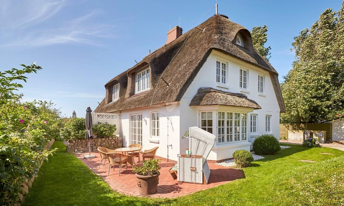 Dunsum House | Deichgraf, Germany