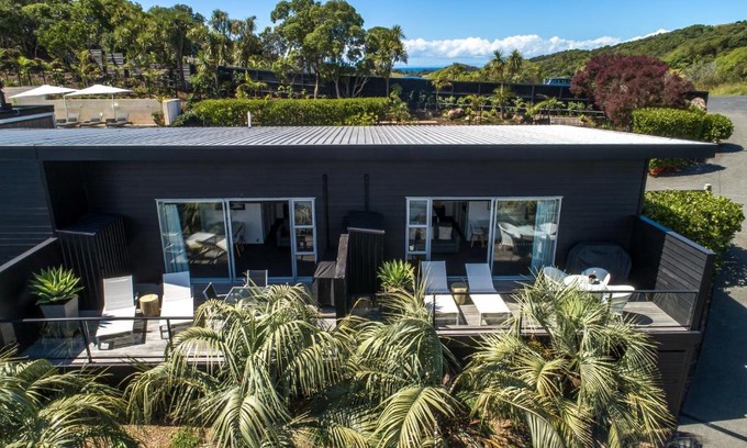 Matiatia Bay Apartment | Delamore Cove - Nikau / You've Got It Maid