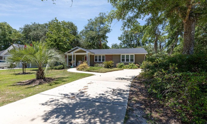 Murrells Inlet House | Delightful Murrells Inlet Gem!