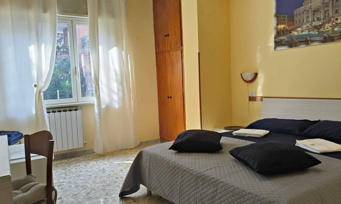 Aurelio Condo | Delightful Rome apartment -Vatican 9' from the Battistini metro