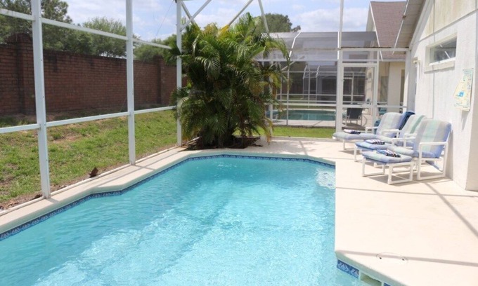 Westridge Villa | Deluxe 4 bed 2 bath pool home at The Manors, Westridge near Disney, Orlando