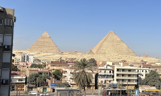 Al-'Umraniyah Bed & Breakfast | Deluxe Pyramids view apartment