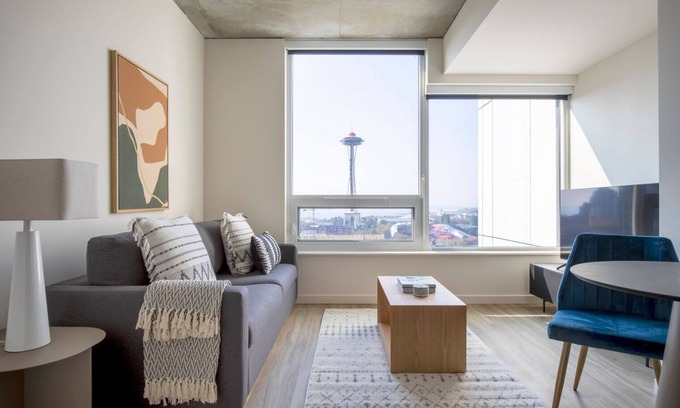 South Lake Union Apartment | Deluxe South Lake Union 1BR w/W/D & Roof, nr Lake Union, by Blueground