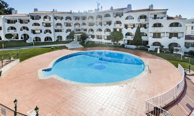 Areias de Sao Joao Apartment | Deluxe, top floor apartment in the heart of Albufeira 🏖