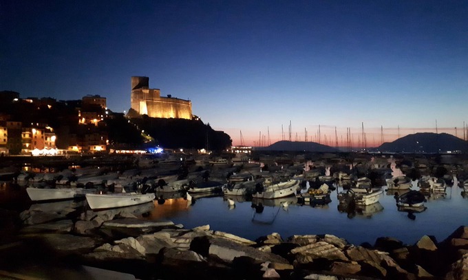 Lerici House | Demivie Guesthouse