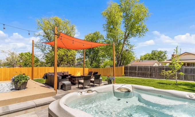 Northglenn House | Denver Retreat w/Hot Tub & Game Room – Sleeps 16 ~ 6 BR