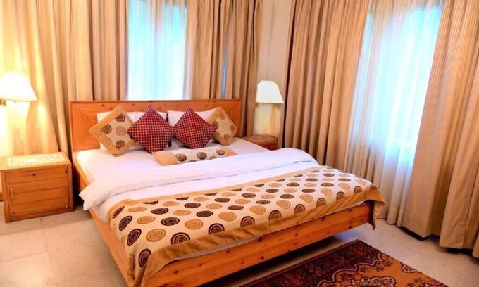 Mashobra House | Deodar 2 - Luxury apt with garden in Mashobra